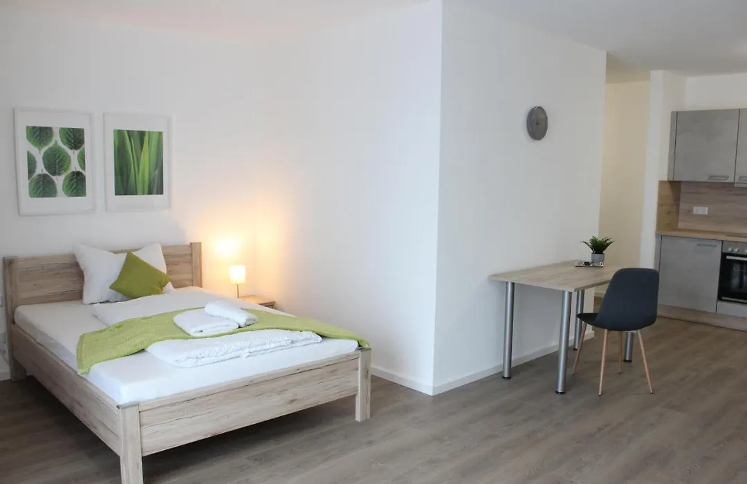 Greenpartment Boardinghousehotel Kelheim-1